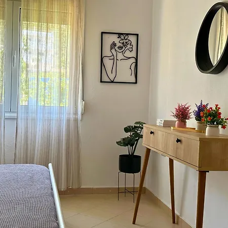 Гостевой дом Viewtopia House 4*