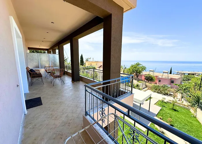 Gasthof Viewtopia House Dhërmi