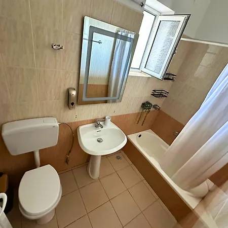 Viewtopia House Guest house Dhermi